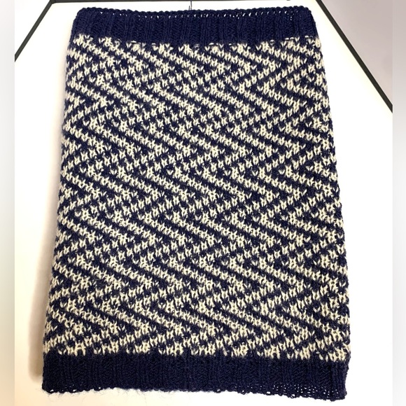 Chevron infinity scarf - Picture 2 of 2